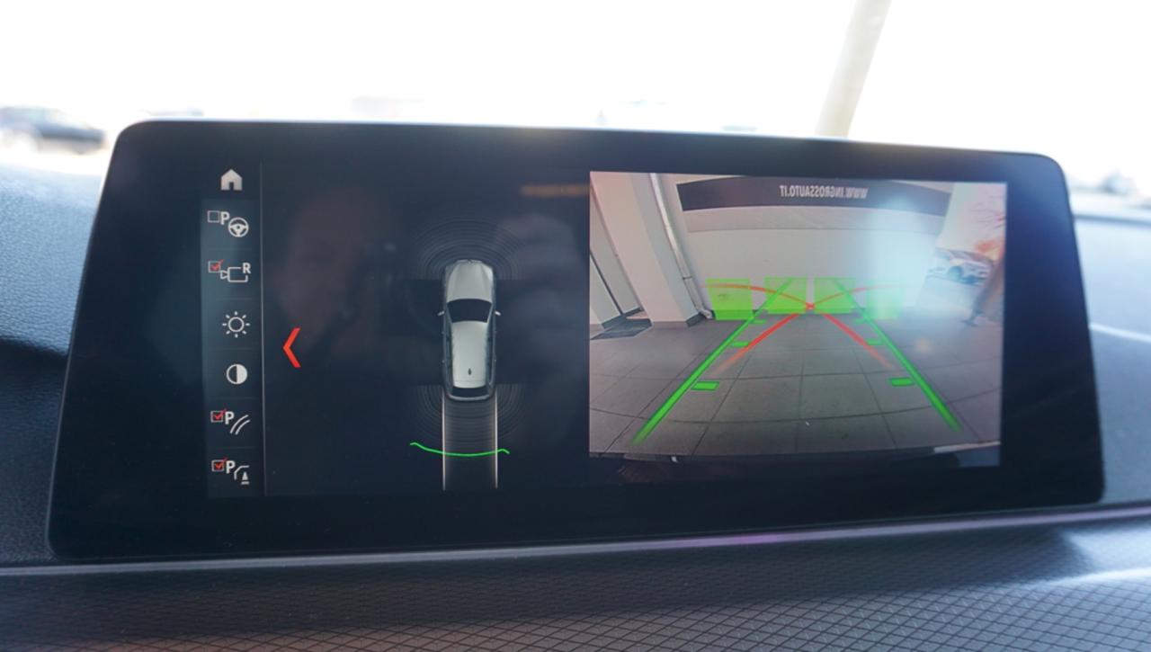 BMW 520 d xDrive Touring Msport - 23