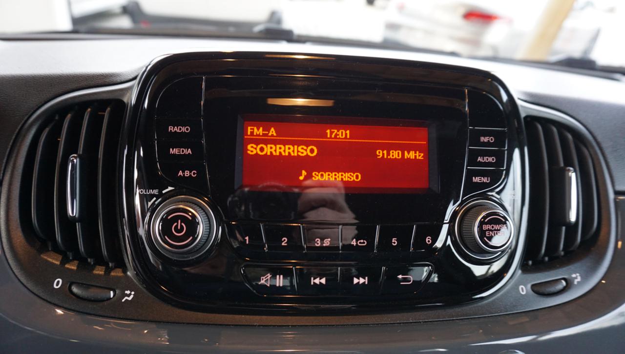 FIAT 500 1.0 Hybrid Cult - 21