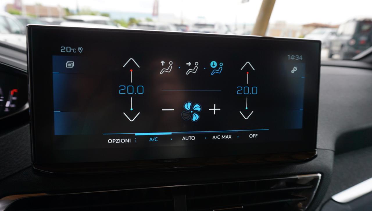 PEUGEOT 3008 BlueHDi 130 S&S EAT8 Allure Pack - 27