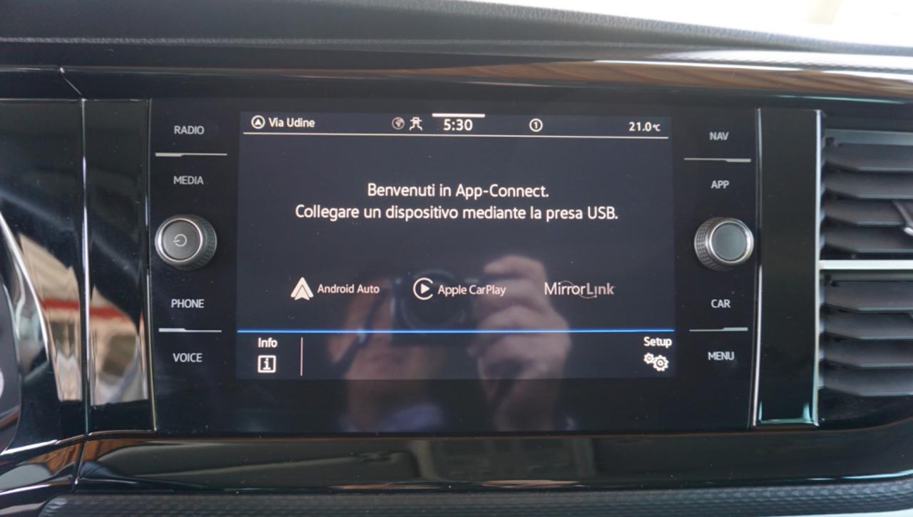 VOLKSWAGEN Caravelle 2.0 TDI 150CV PC Comfortline - 24