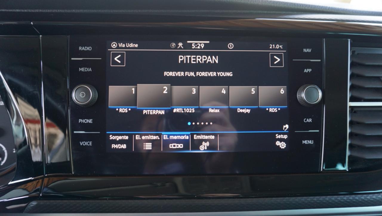 VOLKSWAGEN Caravelle 2.0 TDI 150CV PC Comfortline - 21