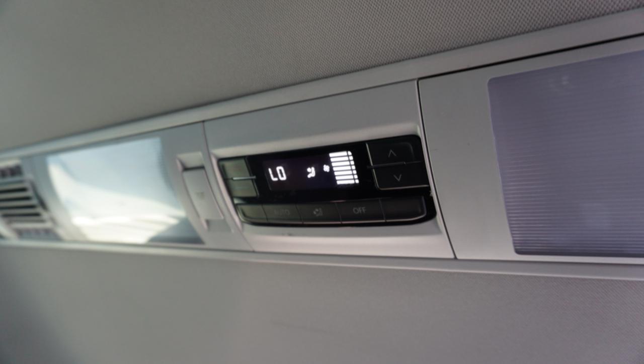 VOLKSWAGEN Caravelle 2.0 TDI 150CV PC Comfortline - 31