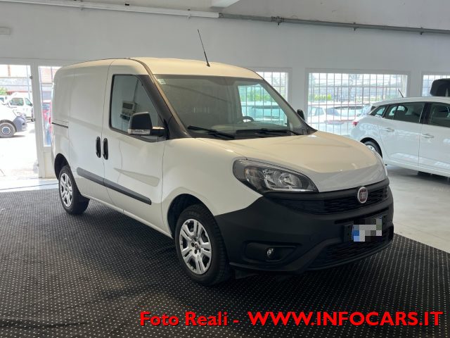 FIAT Doblo Bianco pastello
