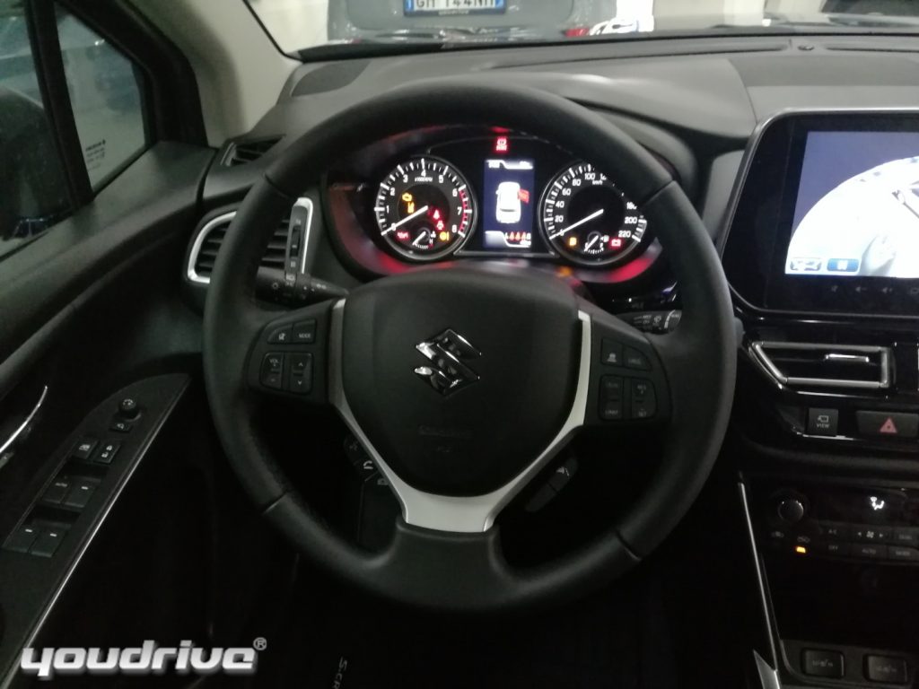 SUZUKI S-Cross - 1.4 Hybrid Top - 10