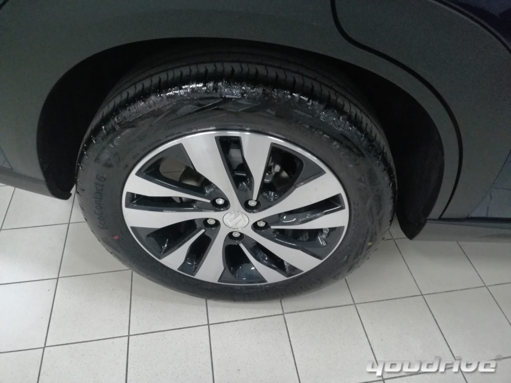 SUZUKI S-Cross - 1.4 Hybrid Top - 16