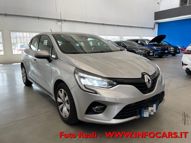 RENAULT Clio Argento metallizzato