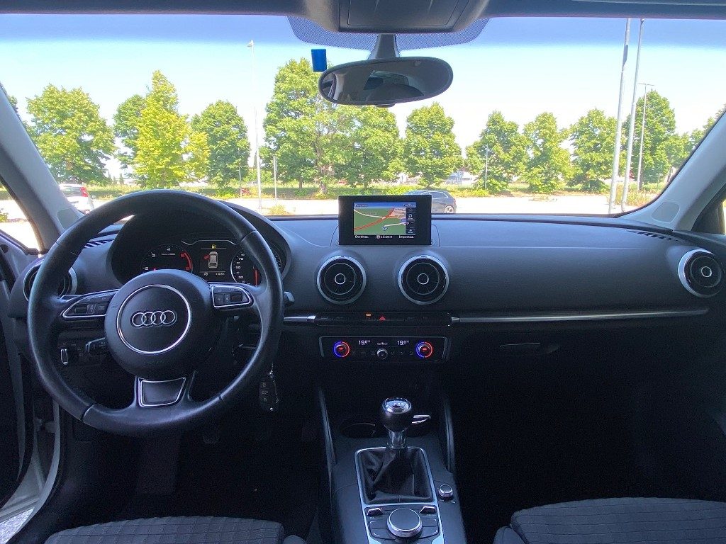http://graphics.gestionaleauto.com/gonline_graphics/22477391_O_68540fca61a7b.jpg