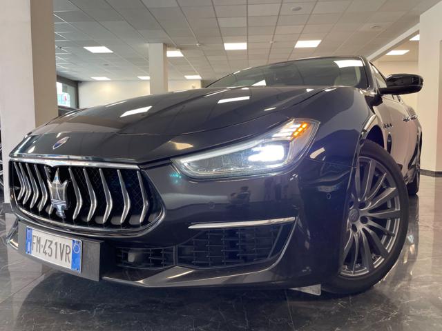 MASERATI Ghibli Nero metallizzato