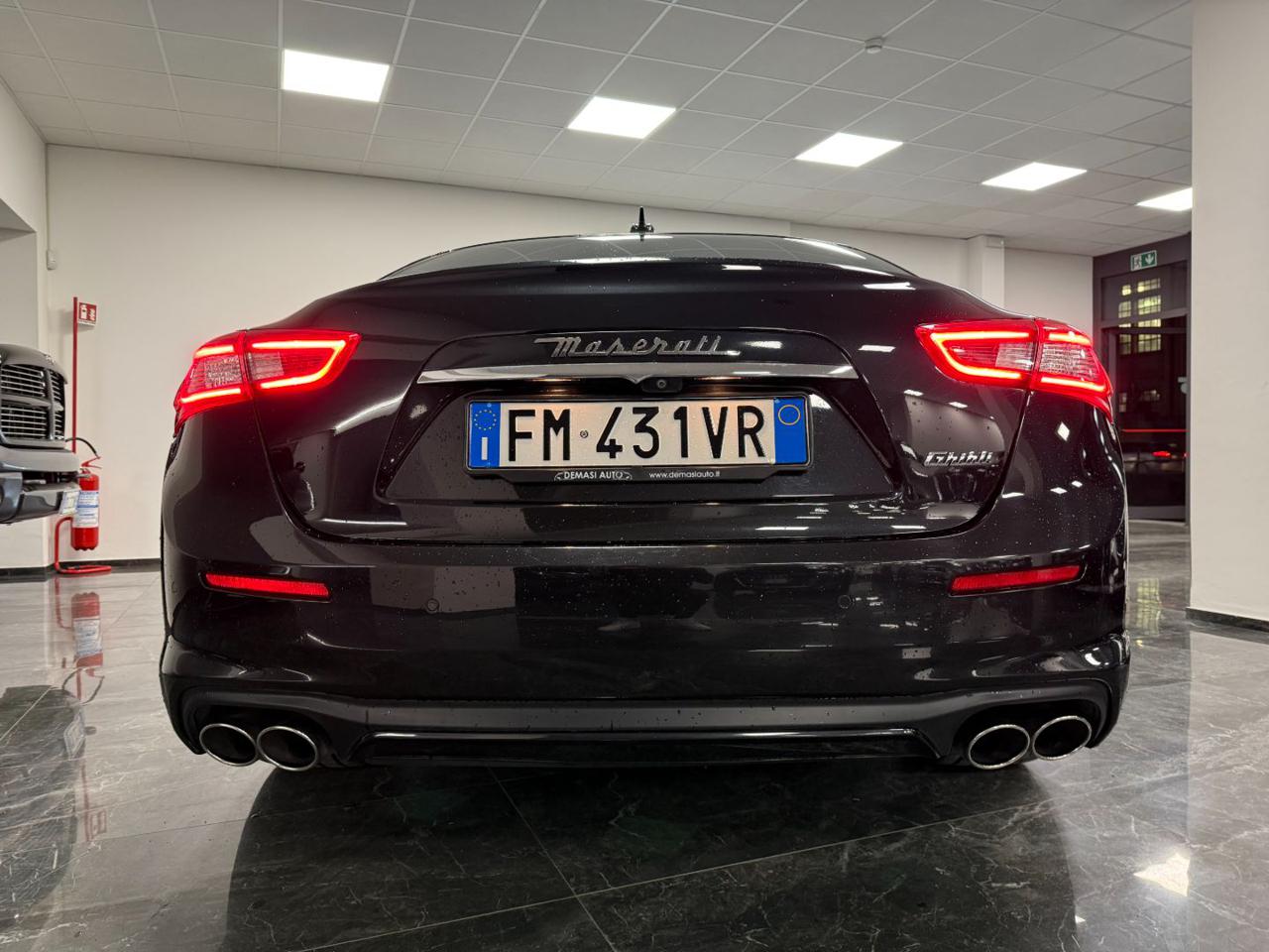 Maserati Ghibli V6 Diesel 275 CV Granlusso MY restyling / B&W 2018 - foto 5