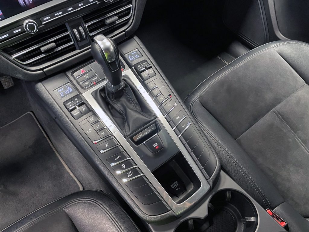 PORSCHE Macan 2.0 245cv PDK - 28