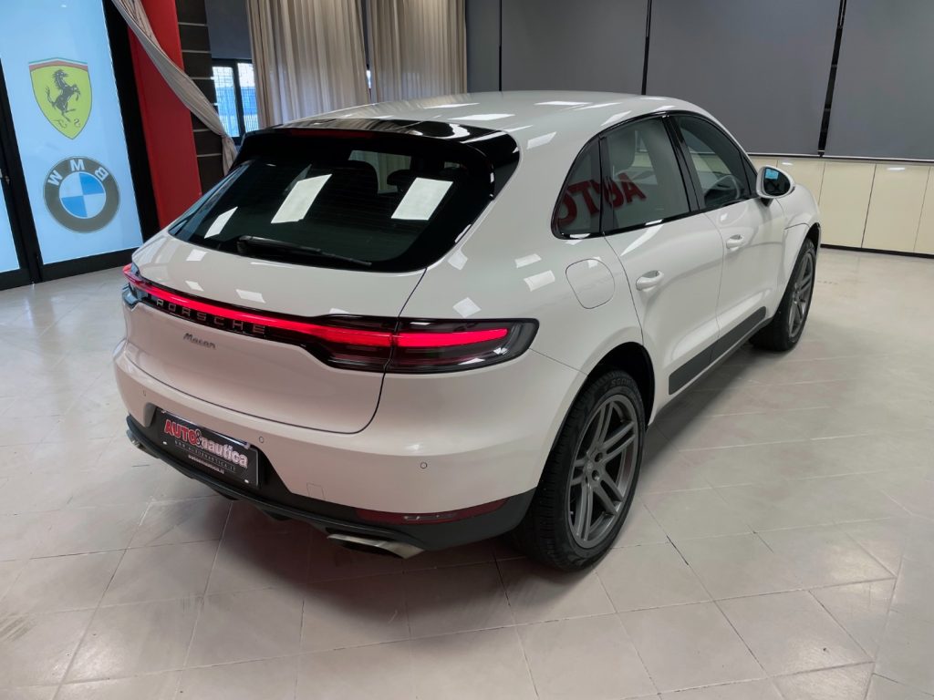 PORSCHE Macan 2.0 245cv PDK - 39