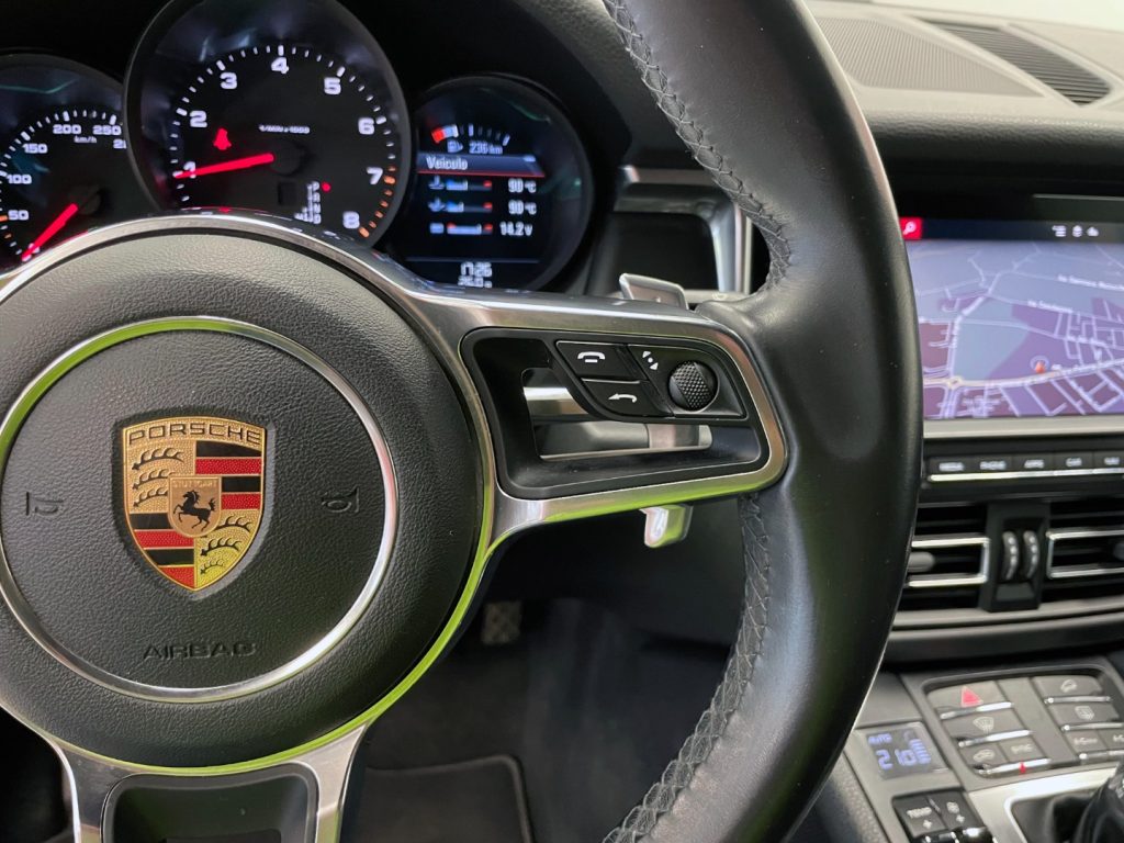 PORSCHE Macan 2.0 245cv PDK - 41