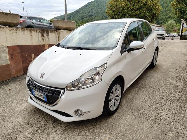 PEUGEOT 208 Bianco pastello