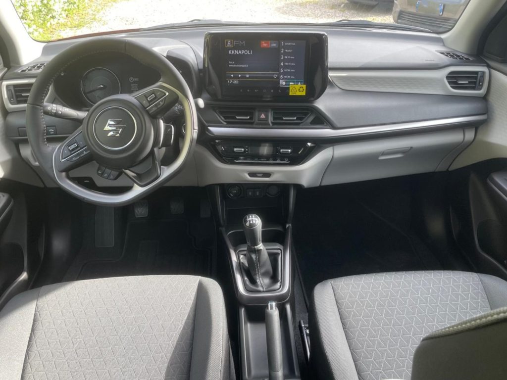 SUZUKI Swift 1.2 Hybrid 4WD AllGrip Top - 5