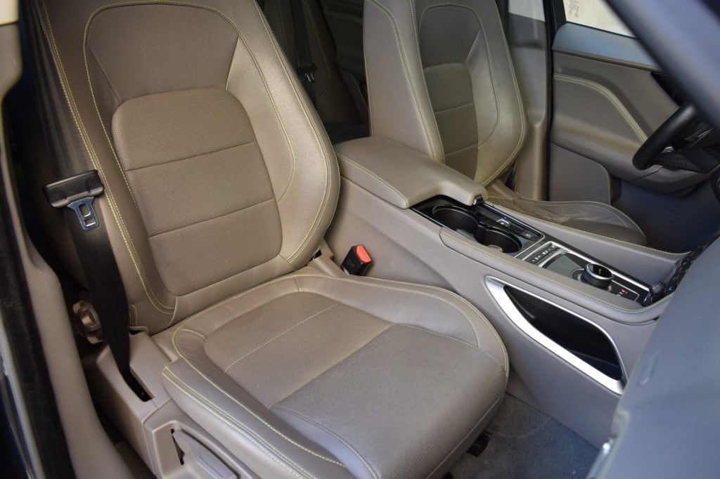 JAGUAR F-Pace 3.0 D V6 300 CV AWD aut. R-Sport - 17