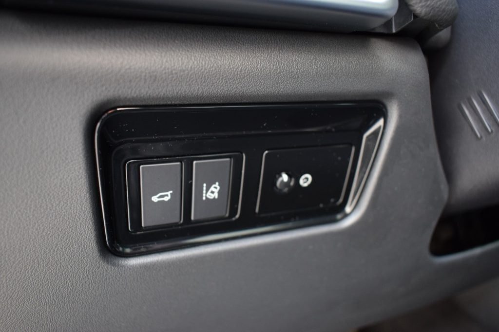 JAGUAR F-Pace 2.0 D 180 CV AWD aut. R-Sport MOTORE NUOVO - 12