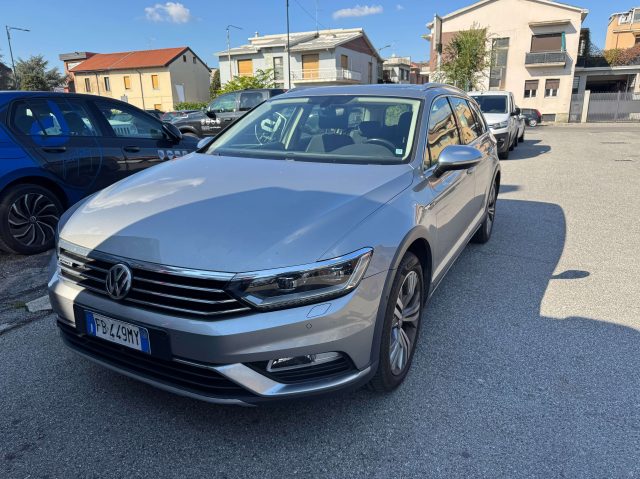 VOLKSWAGEN Passat Alltrack Bronzo metallizzato