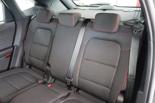 FORD Kuga 7