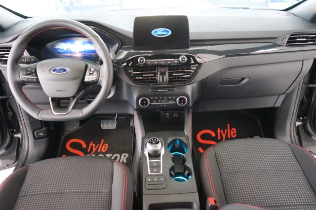 FORD Kuga 4