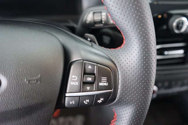 FORD Kuga 47