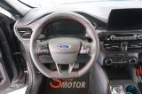 FORD Kuga 45 thumb
