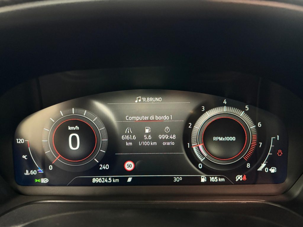 FORD Puma 1.0 EcoBoost Hybrid 155 CV S&S ST-Line X - 11