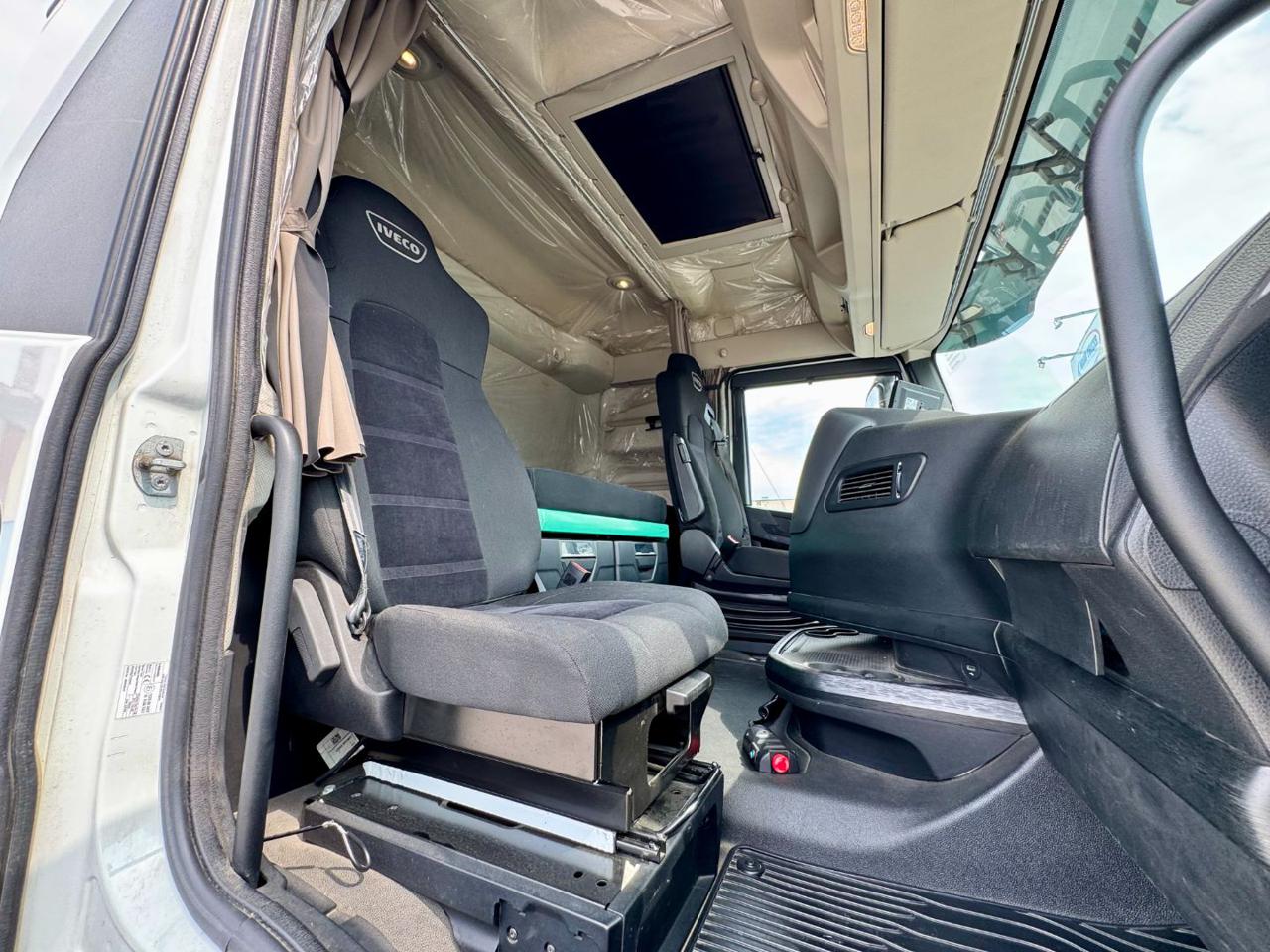 IVECO S-WAY 460 FP NATURAL POWER - 15