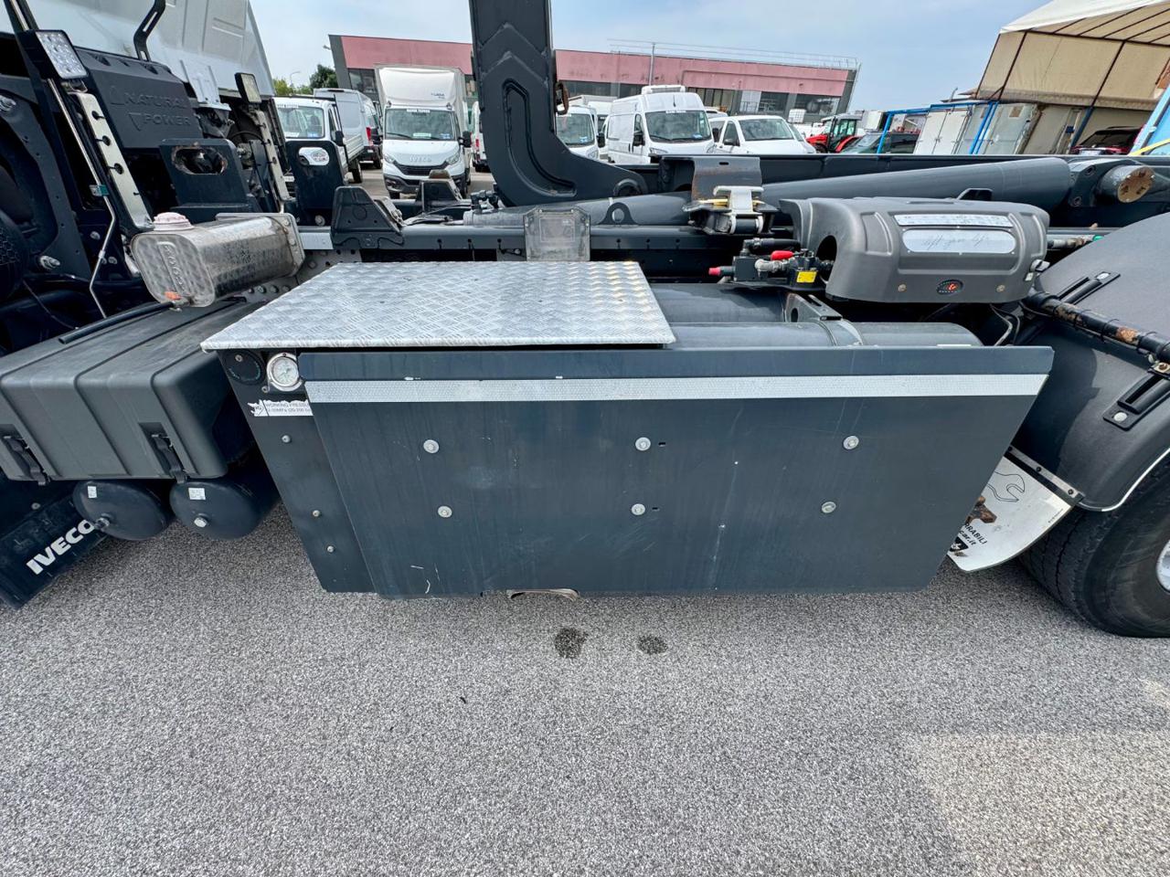 IVECO S-WAY 460 FP NATURAL POWER - 13