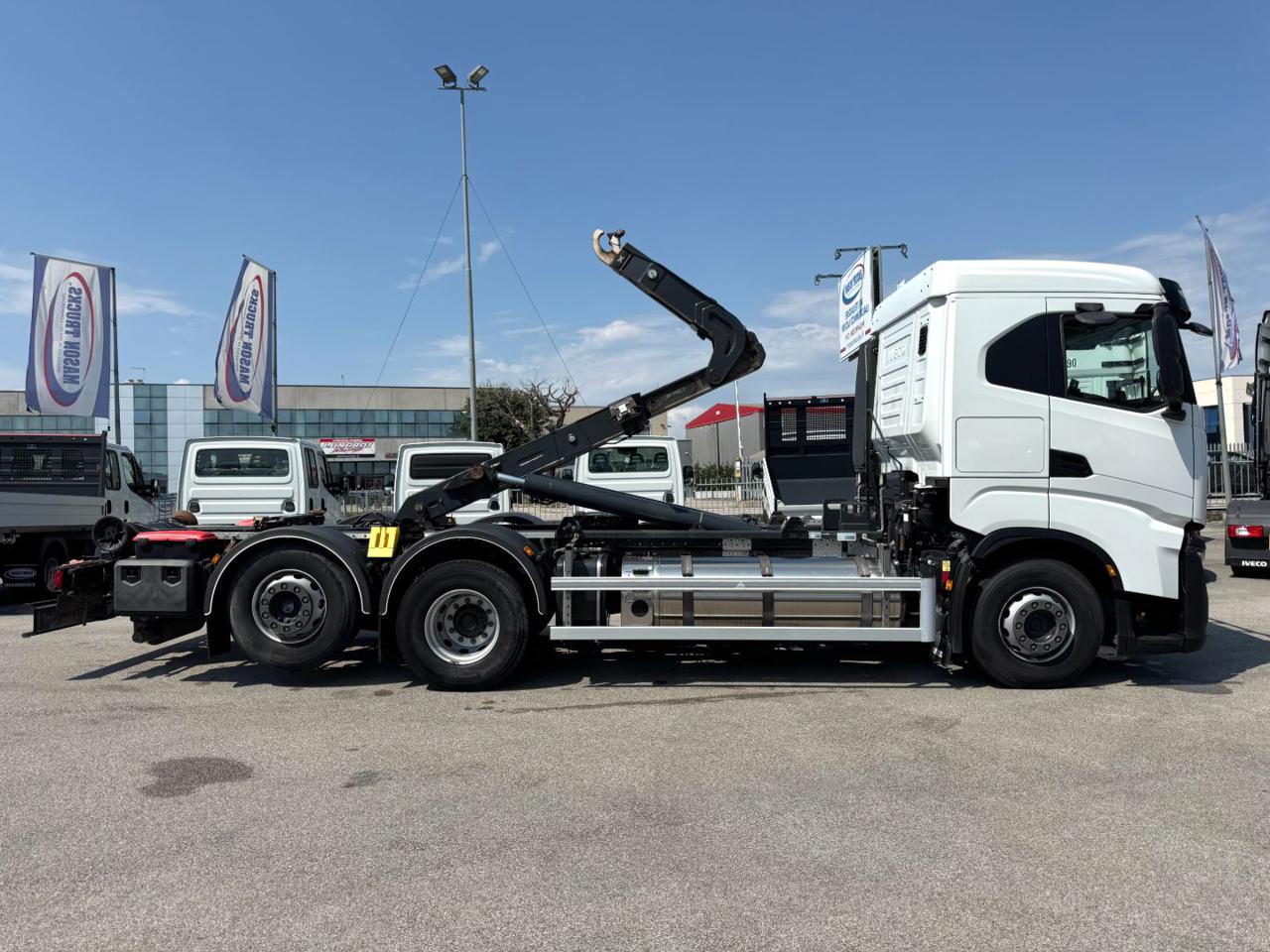 IVECO S-WAY 460 FP NATURAL POWER - 3