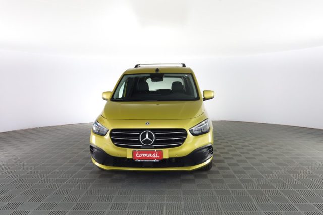MERCEDES-BENZ CLA sse T T 180d Premium 