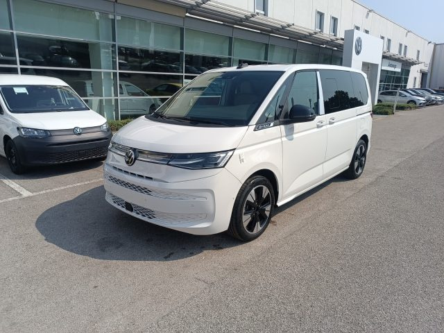 VOLKSWAGEN Multivan Bianco pastello