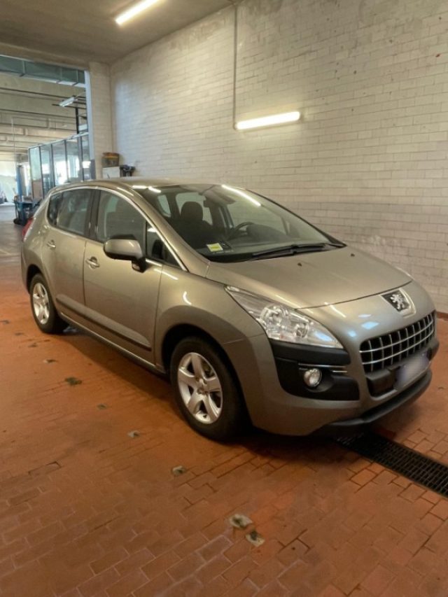 PEUGEOT 3008 Bronzo metallizzato