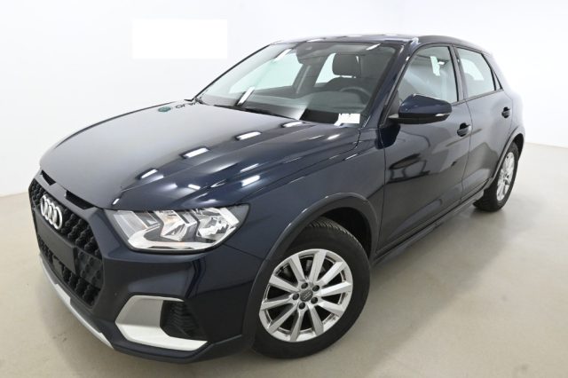 AUDI A1 Blu pastello