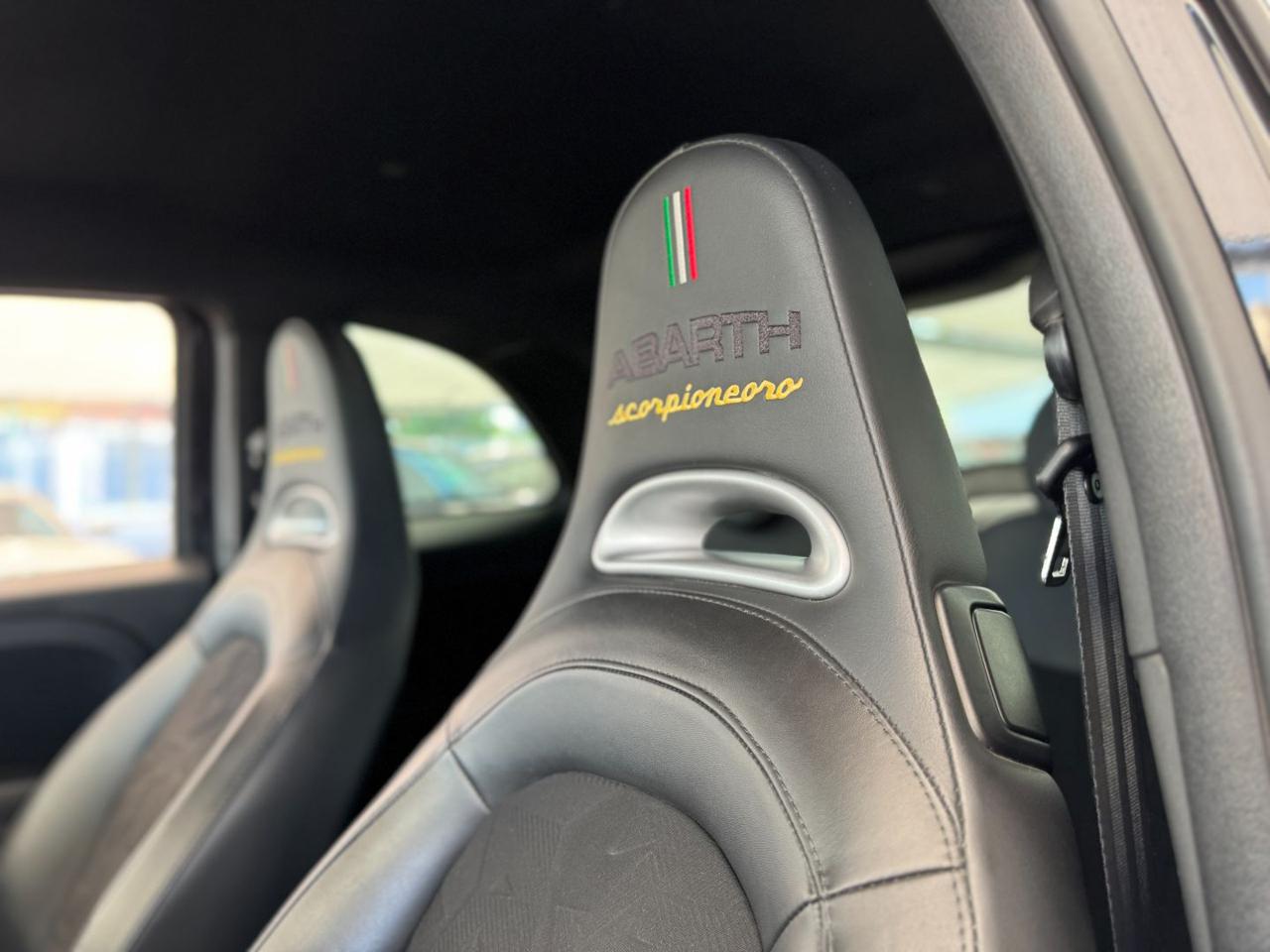 ABARTH 595 1.4 Turbo T-Jet 165cv Scorpioneoro - 25