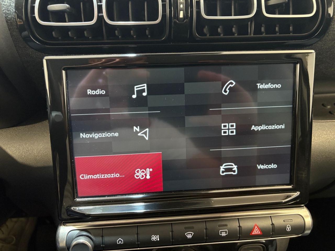 CITROEN C3 Aircross BlueHDi 110 S&S Shine Pack - 15