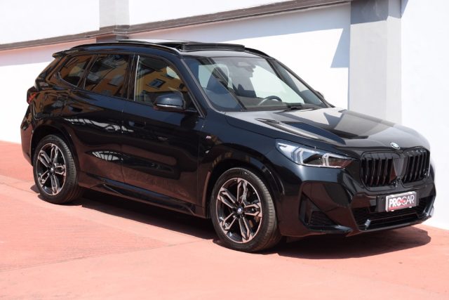 BMW X1 Nero metallizzato