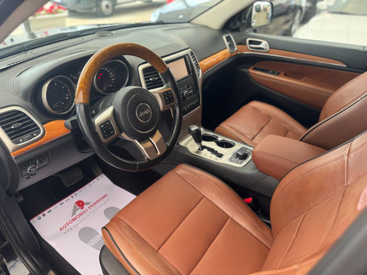 JEEP Grand Cherokee 3.0 CRD 241cv Overland (Tetto/Navi/Retro) - 5