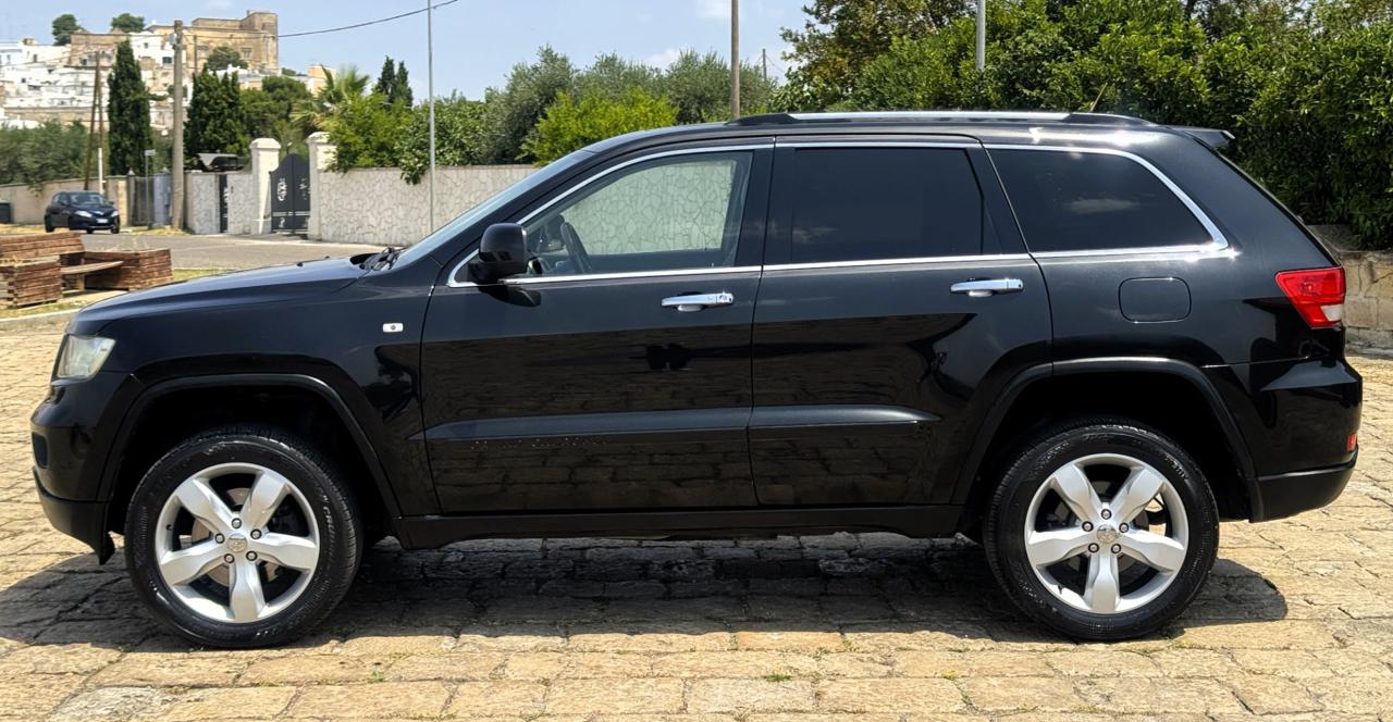 JEEP Grand Cherokee 3.0 CRD 241cv Overland (Tetto/Navi/Retro) - 40