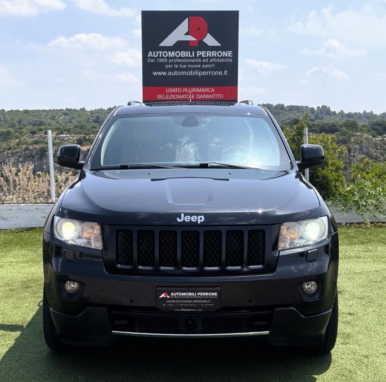 JEEP Grand Cherokee 3.0 CRD 241cv Overland (Tetto/Navi/Retro) - 2