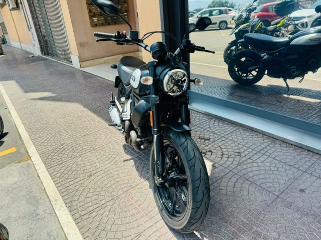 DUCATI Scrambler 800 Antracite pastello