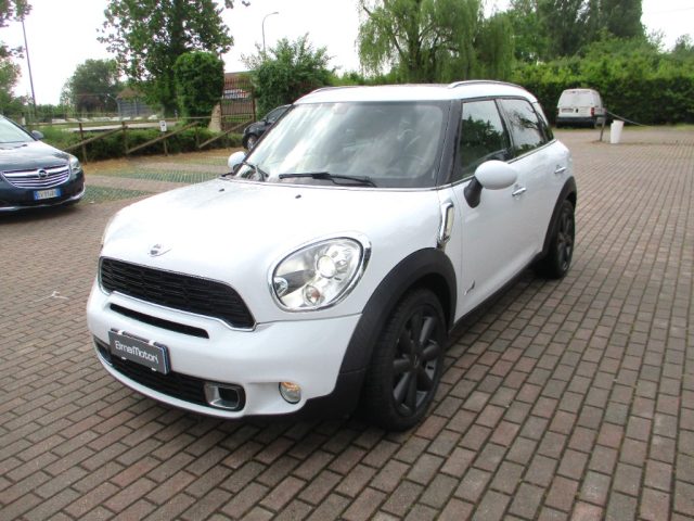 MINI Countryman Bianco pastello