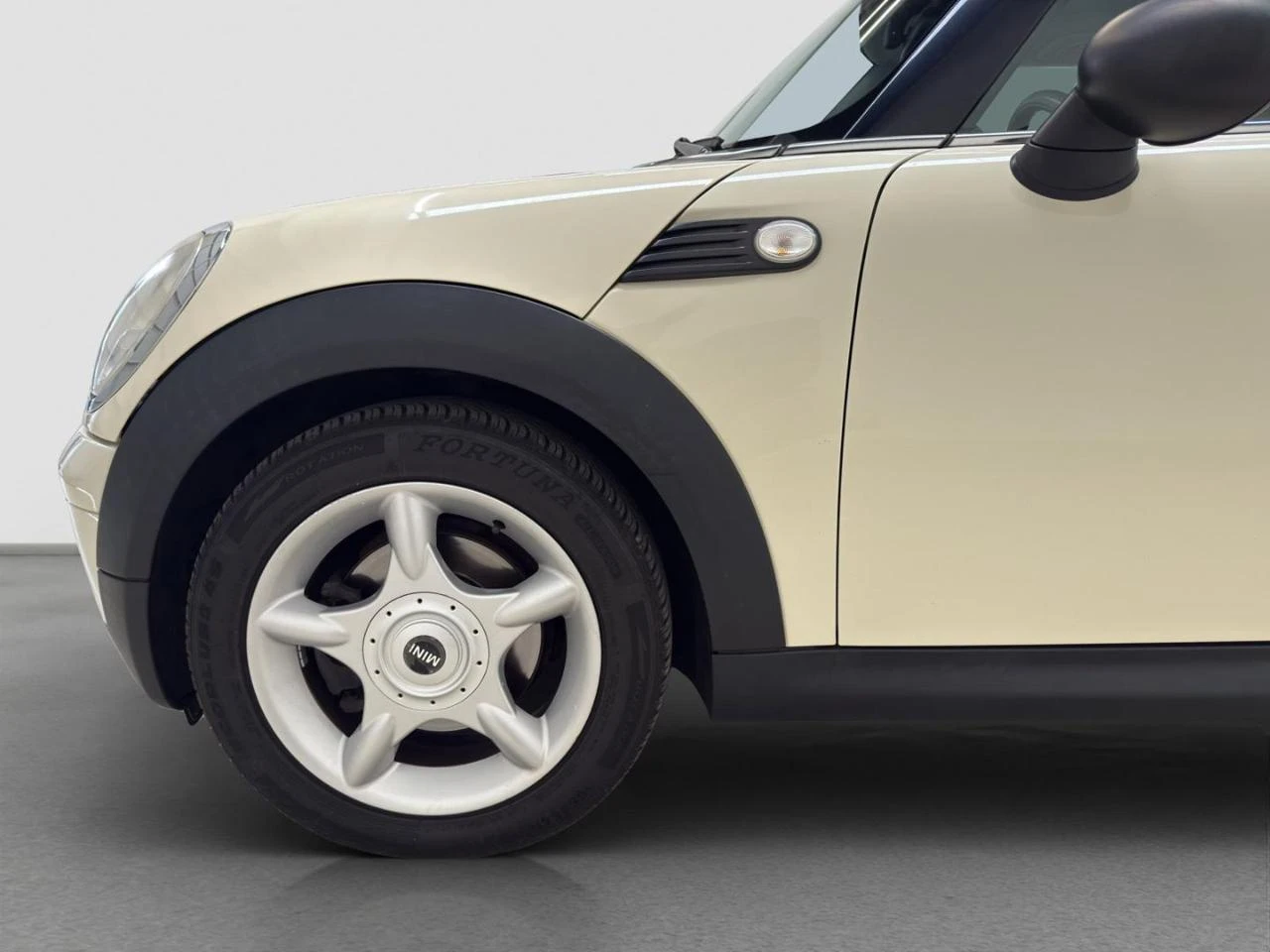 MINI One 1.4 16V One (55kW) - 8