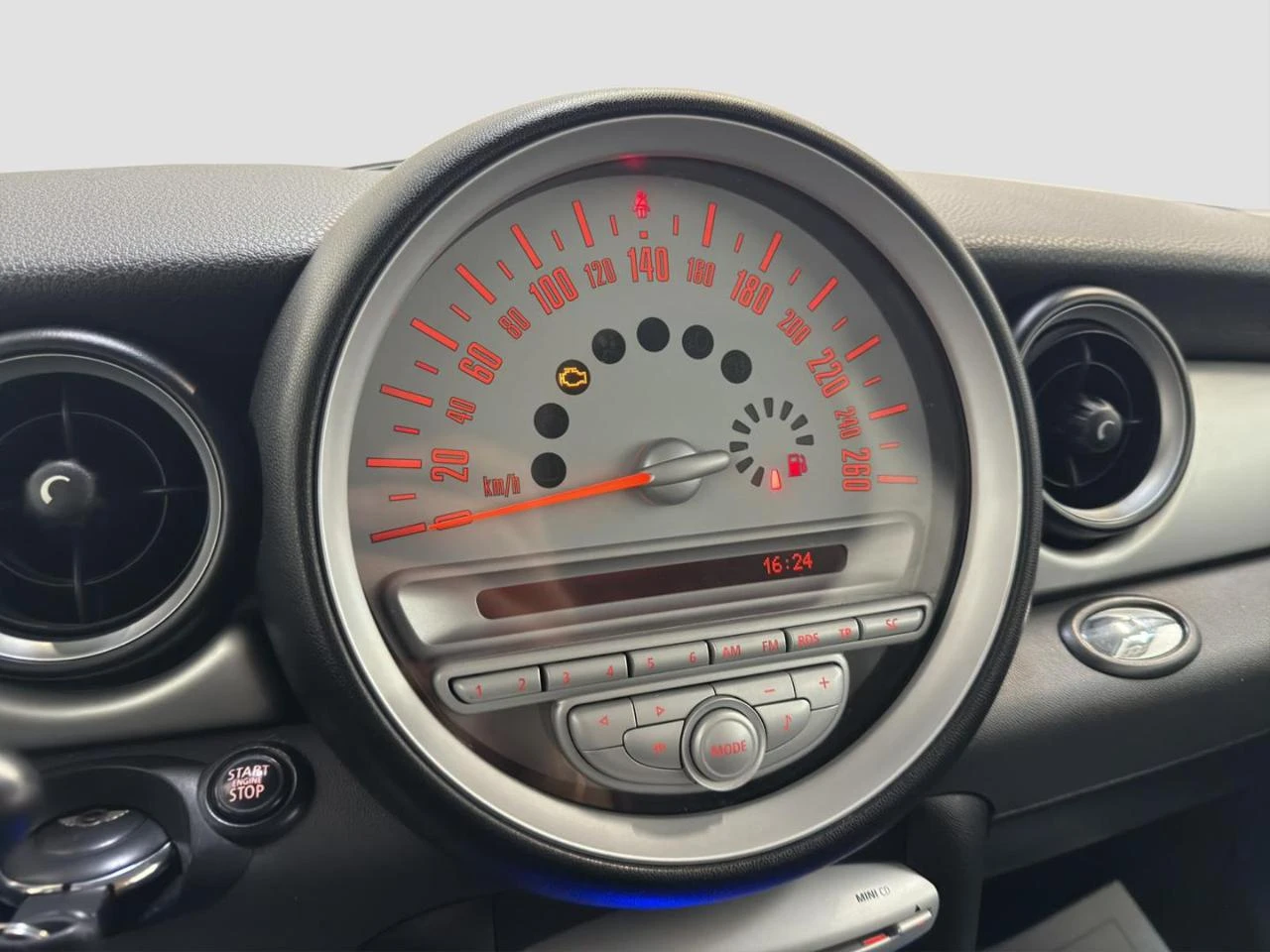 MINI One 1.4 16V One (55kW) - 16