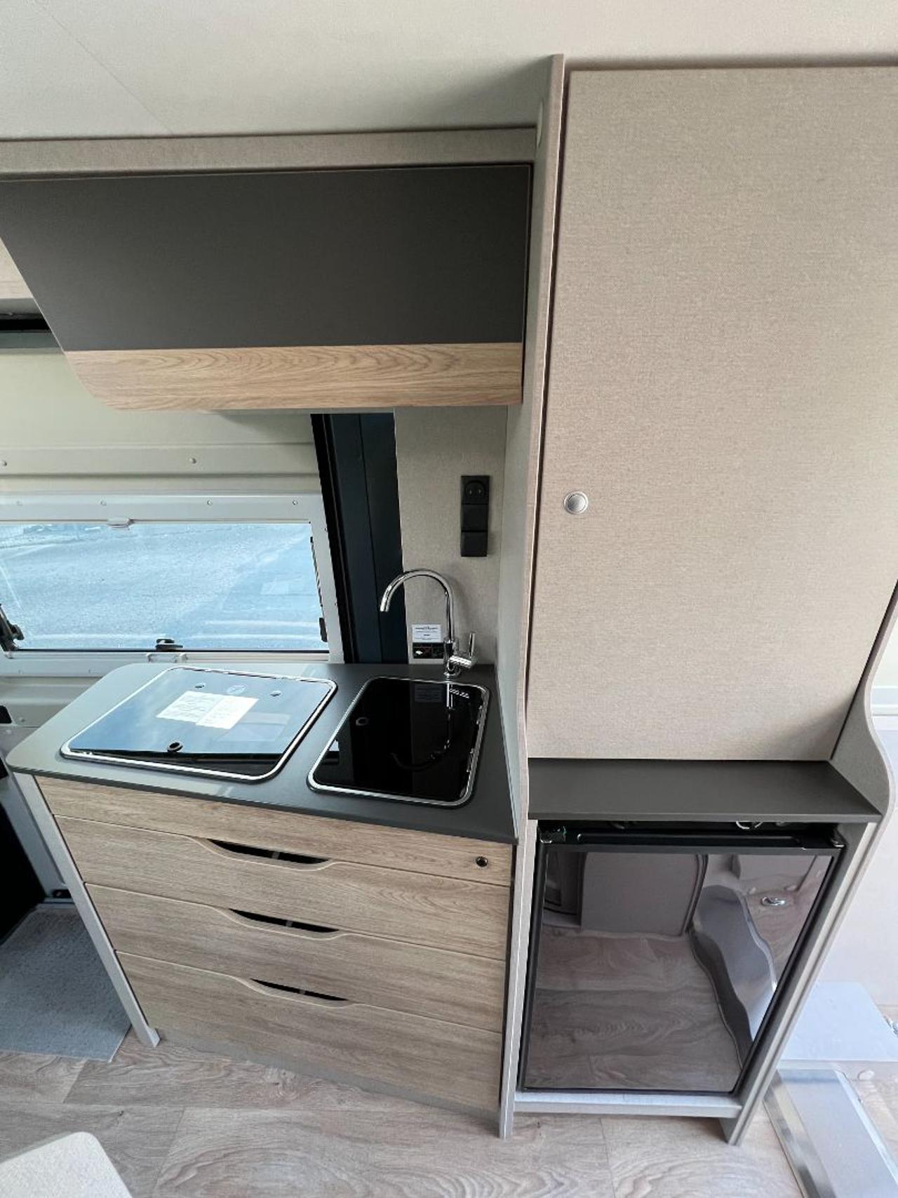 GLOBESCOUT ELEGANCE