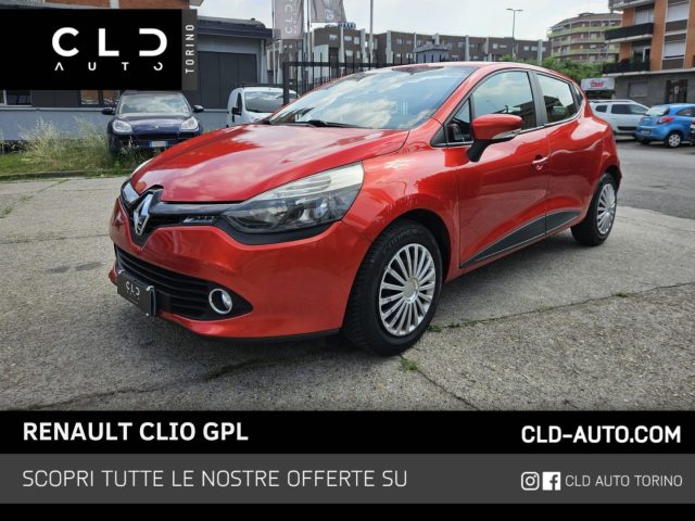 RENAULT Clio Rosso metallizzato