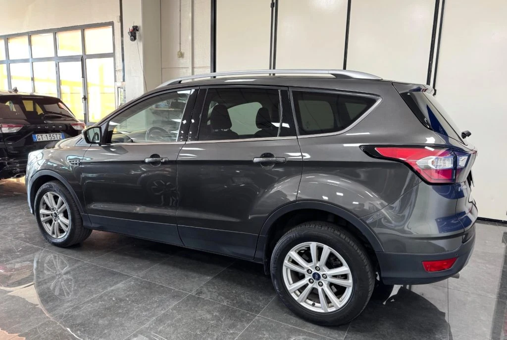 FORD Kuga 1.5 TDCI 120 CV S&S 2WD Powershift Business - 6