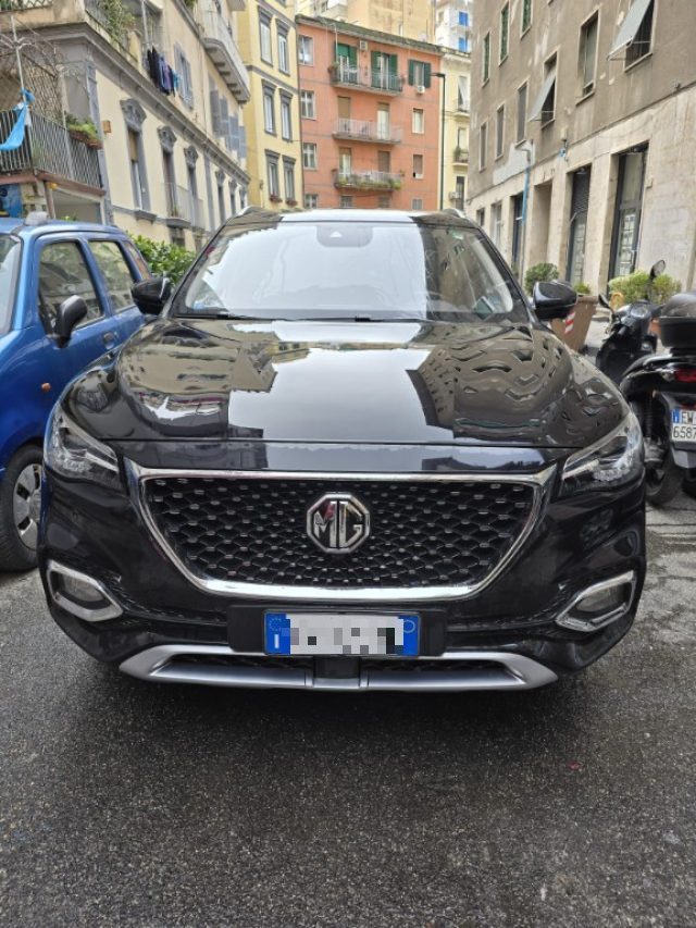 MG HS Nero pastello