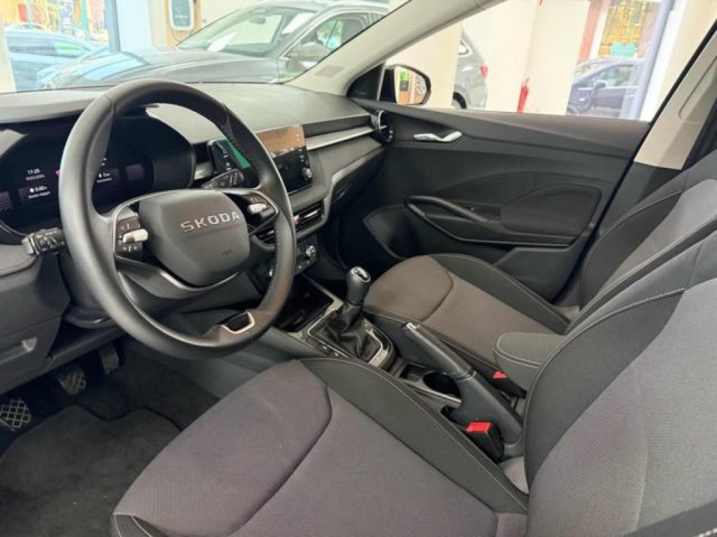 SKODA Fabia 1.0 MPI 80 CV 130 Edition - 3