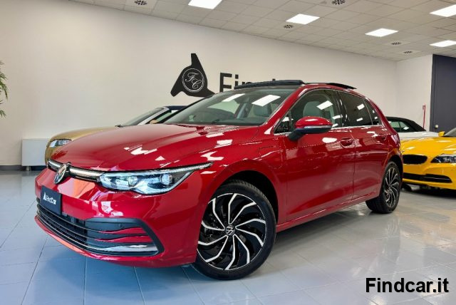 VOLKSWAGEN Golf Rosso perlato