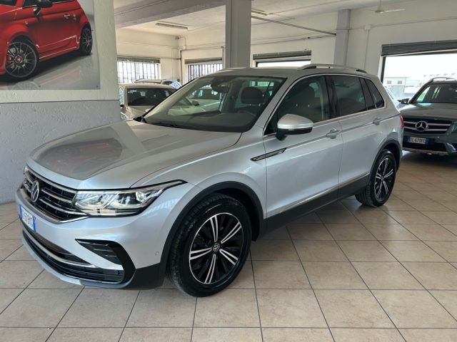 VOLKSWAGEN Tiguan Argento metallizzato